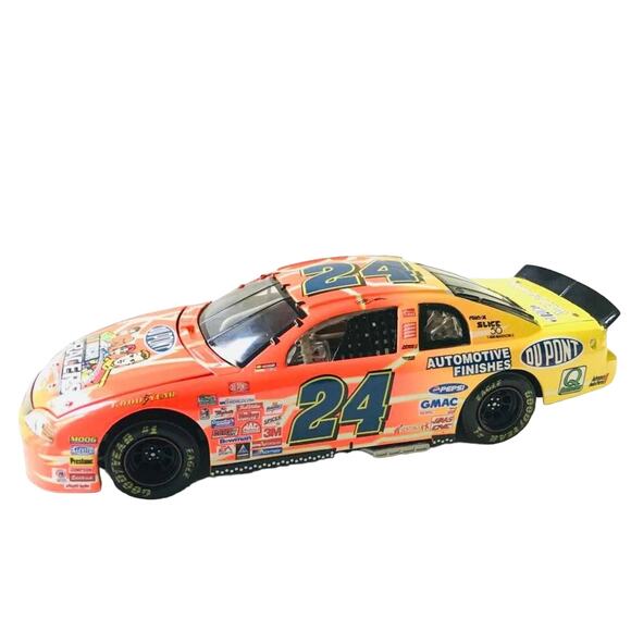 Action 1:24 Jeff Gordon 1999 Monte Carlo NASCAR Racers Limited Edition Bank Key - Picture 1 of 10